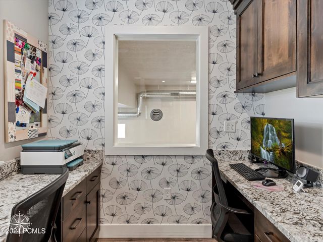 6462 Summit Cove, Huntsville, UT 84317