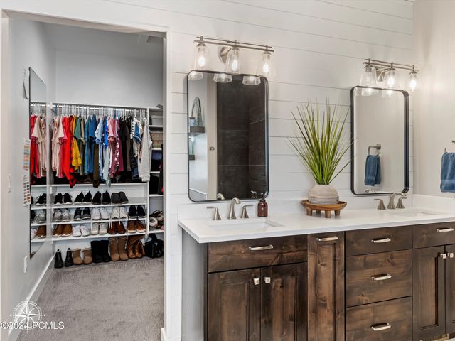 6462 Summit Cove, Huntsville, UT 84317