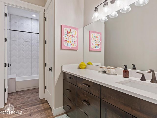 6462 Summit Cove, Huntsville, UT 84317