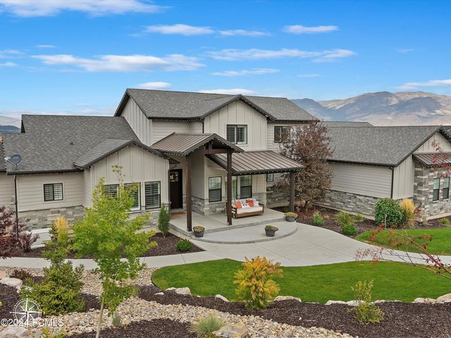 6462 Summit Cove, Huntsville, UT 84317