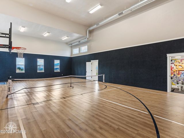 6462 Summit Cove, Huntsville, UT 84317