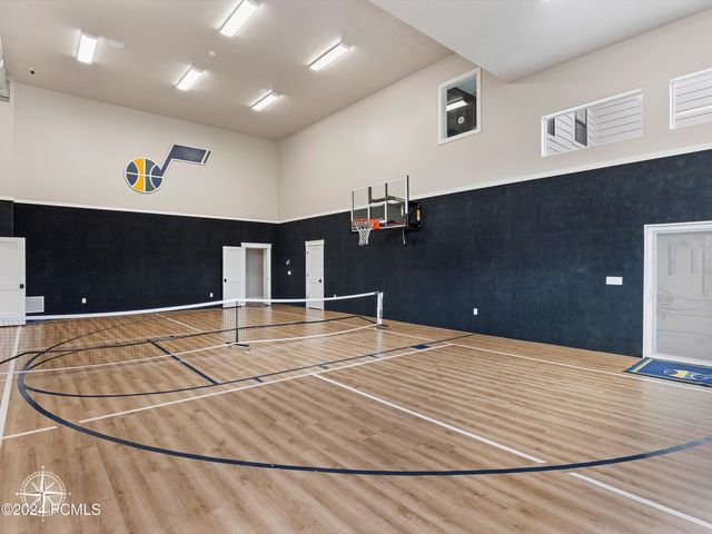 6462 Summit Cove, Huntsville, UT 84317