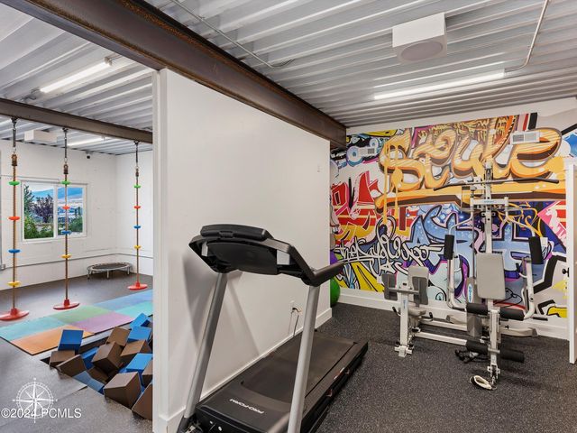 6462 Summit Cove, Huntsville, UT 84317