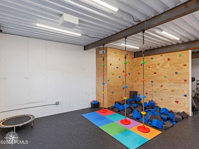 6462 Summit Cove, Huntsville, UT 84317