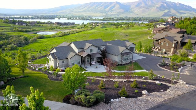 6462 Summit Cove, Huntsville, UT 84317