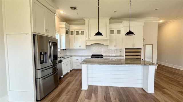 710 Clarence Street, Lake Charles, LA 70601