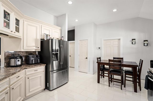 6209 E Fm 1462 Road, Rosharon, TX 77583