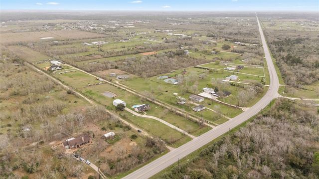 6209 E Fm 1462 Road, Rosharon, TX 77583