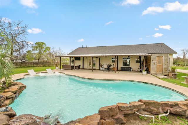 6209 E Fm 1462 Road, Rosharon, TX 77583