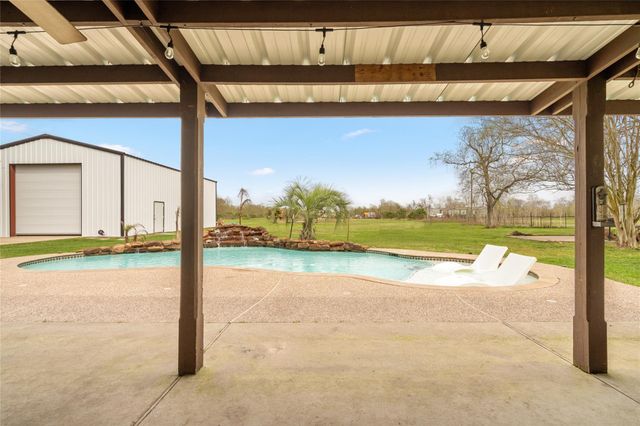 6209 E Fm 1462 Road, Rosharon, TX 77583