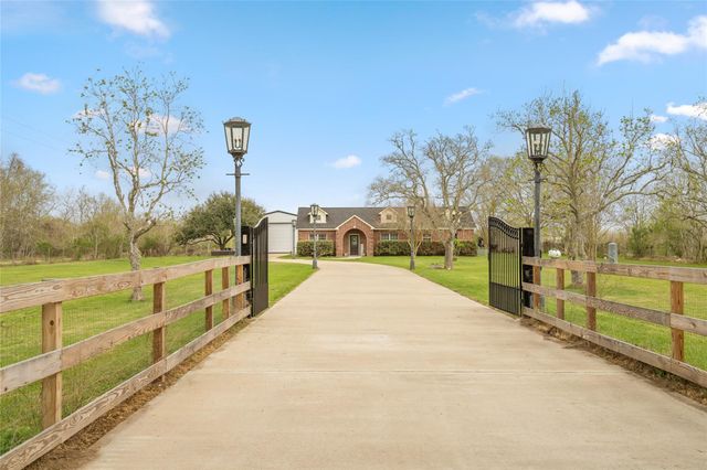 6209 E Fm 1462 Road, Rosharon, TX 77583