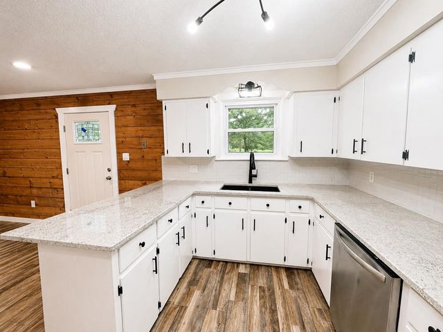 100 County Road 1926, Linden, TX 75563