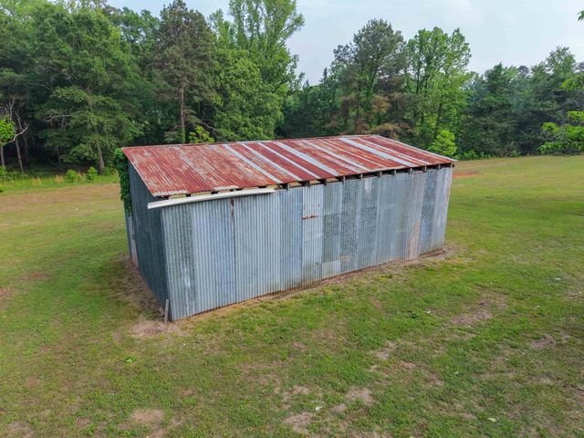 100 County Road 1926, Linden, TX 75563