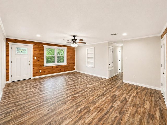 100 County Road 1926, Linden, TX 75563