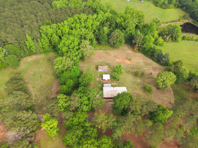 100 County Road 1926, Linden, TX 75563