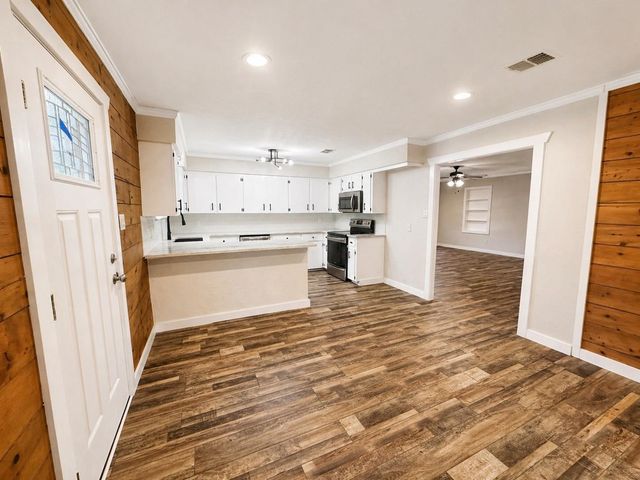 100 County Road 1926, Linden, TX 75563