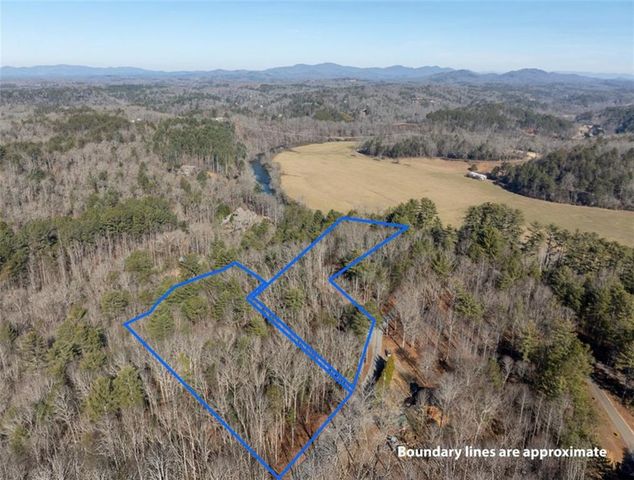 517 Ridge Road, Blue Ridge, GA 30513