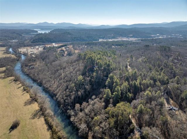 517 Ridge Road, Blue Ridge, GA 30513