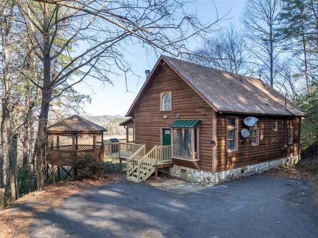 517 Ridge Road, Blue Ridge, GA 30513