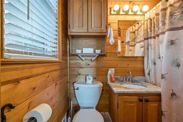 517 Ridge Road, Blue Ridge, GA 30513