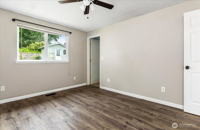 1273 Rickover Drive, Coupeville, WA 98239
