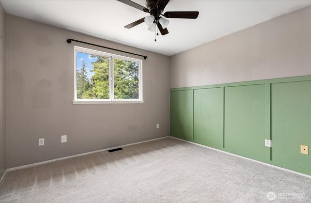1273 Rickover Drive, Coupeville, WA 98239