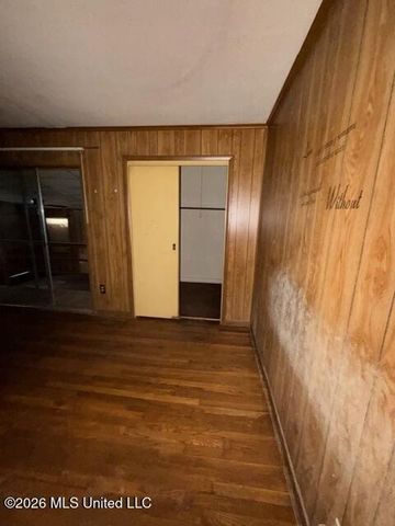 2161 W Mcdowell Road, Jackson, MS 39204