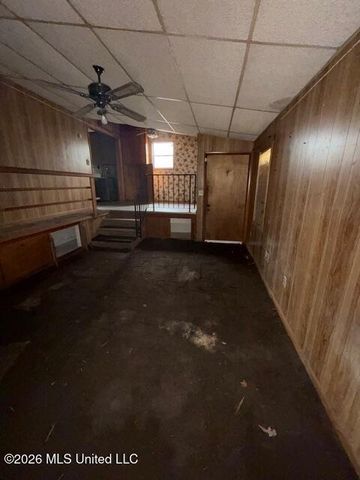 2161 W Mcdowell Road, Jackson, MS 39204