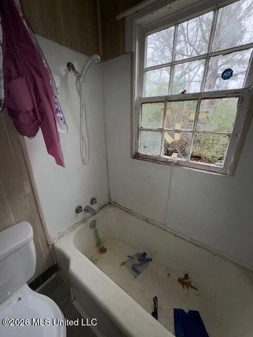 2161 W Mcdowell Road, Jackson, MS 39204