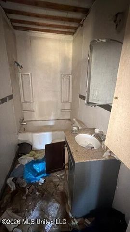 2161 W Mcdowell Road, Jackson, MS 39204