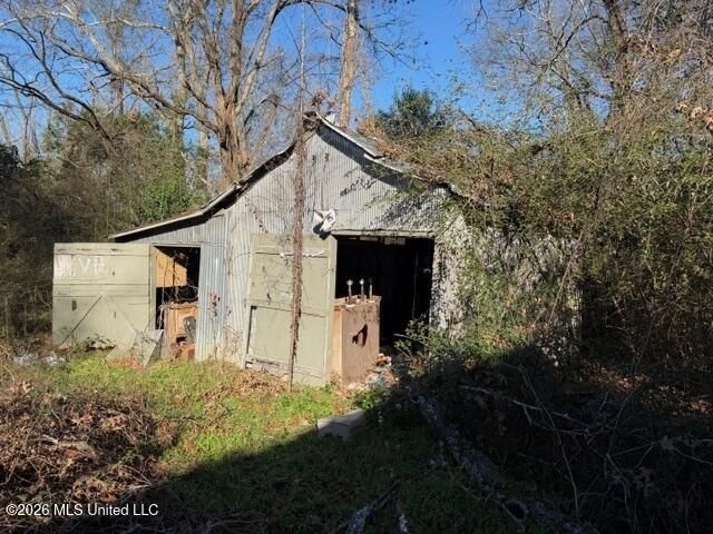 2161 W Mcdowell Road, Jackson, MS 39204