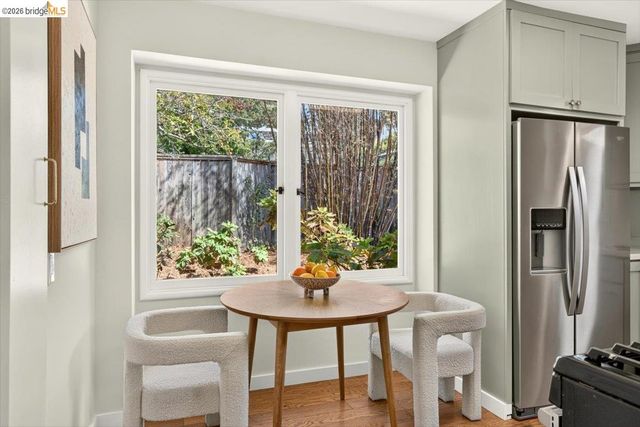 86 Arlington Ave, Kensington, CA 94707