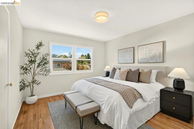 86 Arlington Ave, Kensington, CA 94707