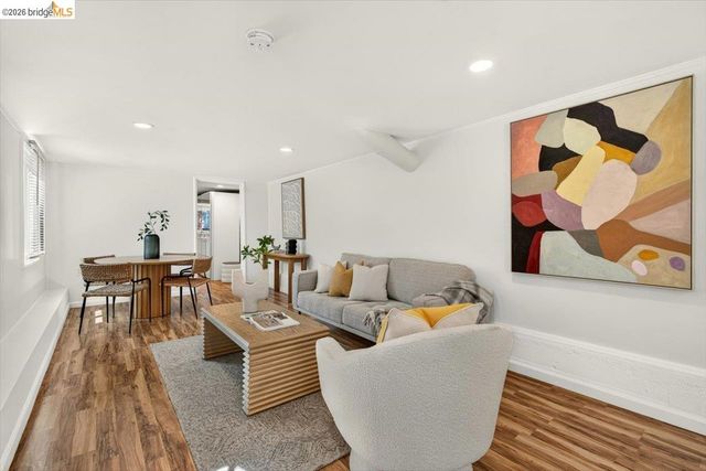 86 Arlington Ave, Kensington, CA 94707