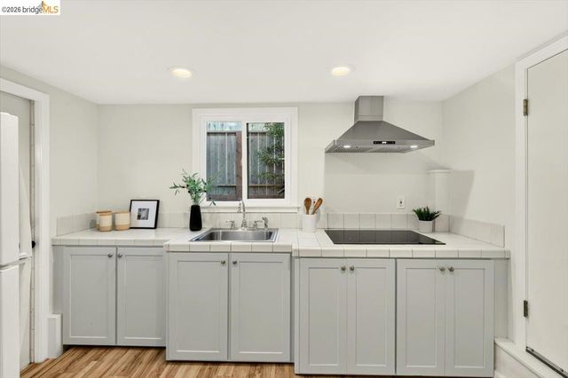86 Arlington Ave, Kensington, CA 94707