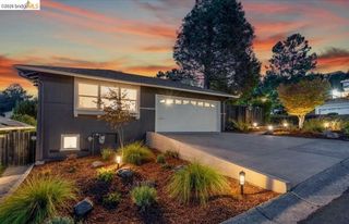 86 Arlington Ave, Kensington, CA 94707