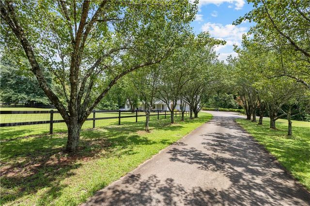 4172 Kings Highway, Douglasville, GA 30135