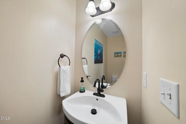 305 Holly Thorn Trace, Holly Springs, NC 27540