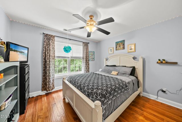 305 Holly Thorn Trace, Holly Springs, NC 27540