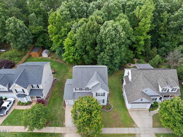 305 Holly Thorn Trace, Holly Springs, NC 27540