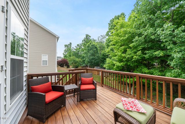 305 Holly Thorn Trace, Holly Springs, NC 27540