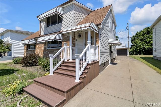 38 Wells Avenue, Cheektowaga, NY 14227