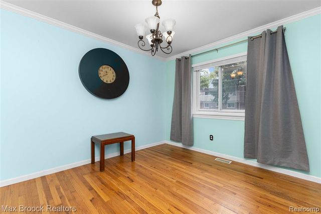2312 Hillcrescent Drive, Troy, MI 48085