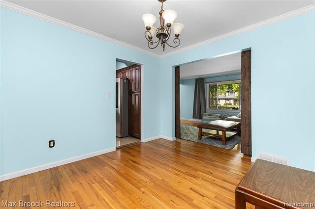2312 Hillcrescent Drive, Troy, MI 48085