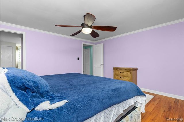 2312 Hillcrescent Drive, Troy, MI 48085