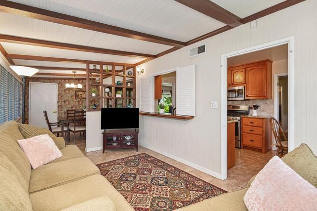 4701 Goya Pkwy, Sacramento, CA 95823