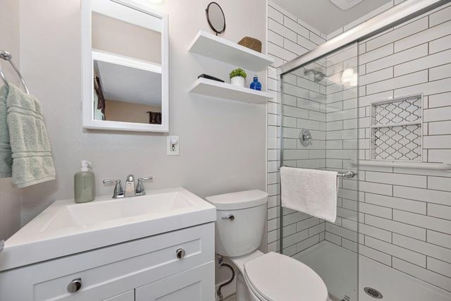 4701 Goya Pkwy, Sacramento, CA 95823
