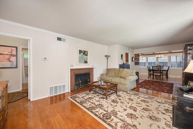 4701 Goya Pkwy, Sacramento, CA 95823