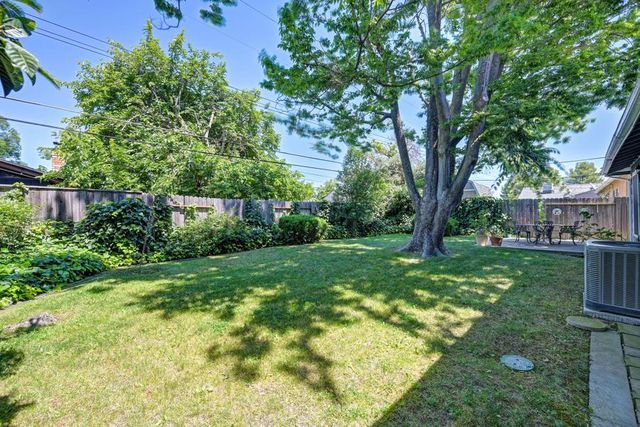4701 Goya Pkwy, Sacramento, CA 95823