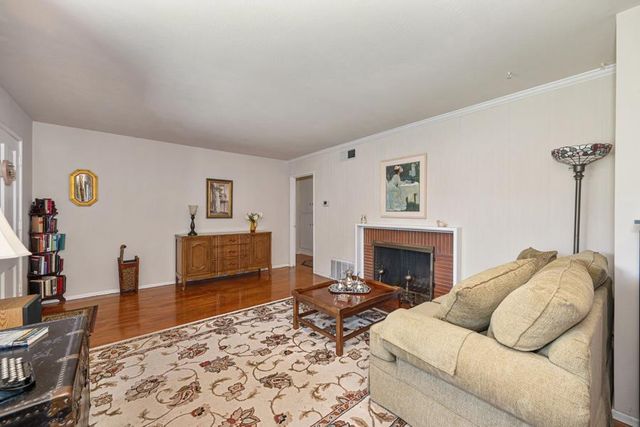 4701 Goya Pkwy, Sacramento, CA 95823